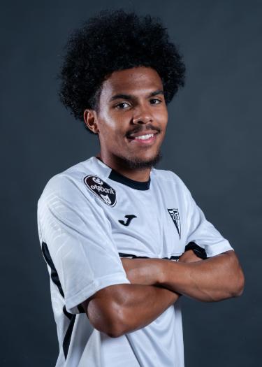 Queyrell Tchicamboud 