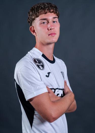 Petr�k Viktor