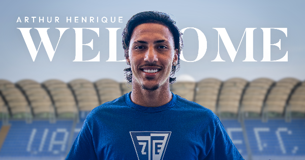 ARTHUR HENRIQUE HIVATALOSAN IS K�K-FEH�RBEN!