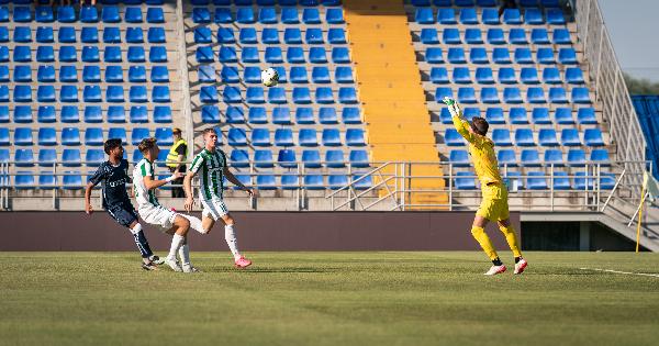 ZTE FC 5 - 2 PAKSI FC
ZTE FC 5 - 2 PAKSI FC