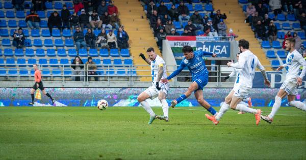 VERETLEN SOROZATTAL Z�RTUK AZ �SZI SZEZONT