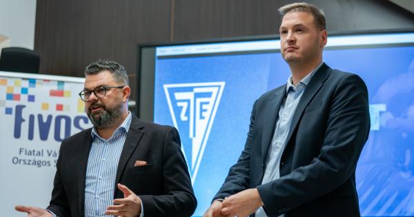 Fiatal Vllalkozk Hete a ZTE Arnban